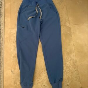 Figs Women’s Zamora Scrub Bottoms (Size M) in Ceil Blue